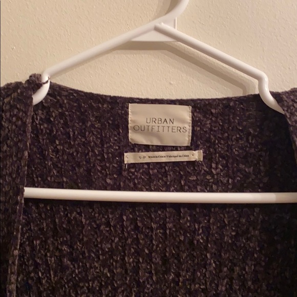 Urban Outfitters Cardigan - Picture 2 of 4